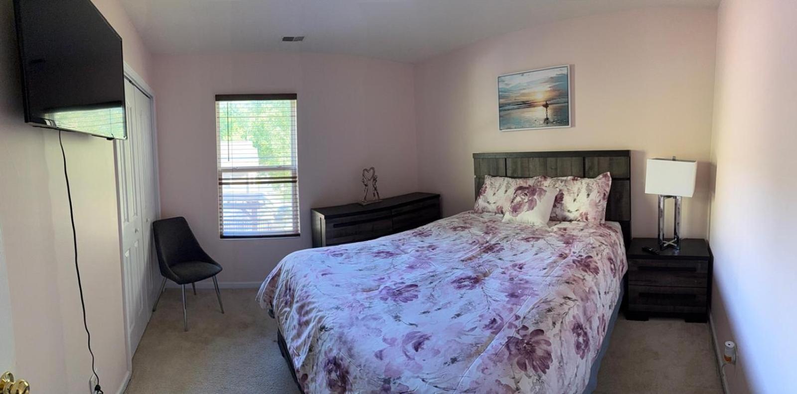 Private Bed And Bath In Charlotte公寓 外观 照片